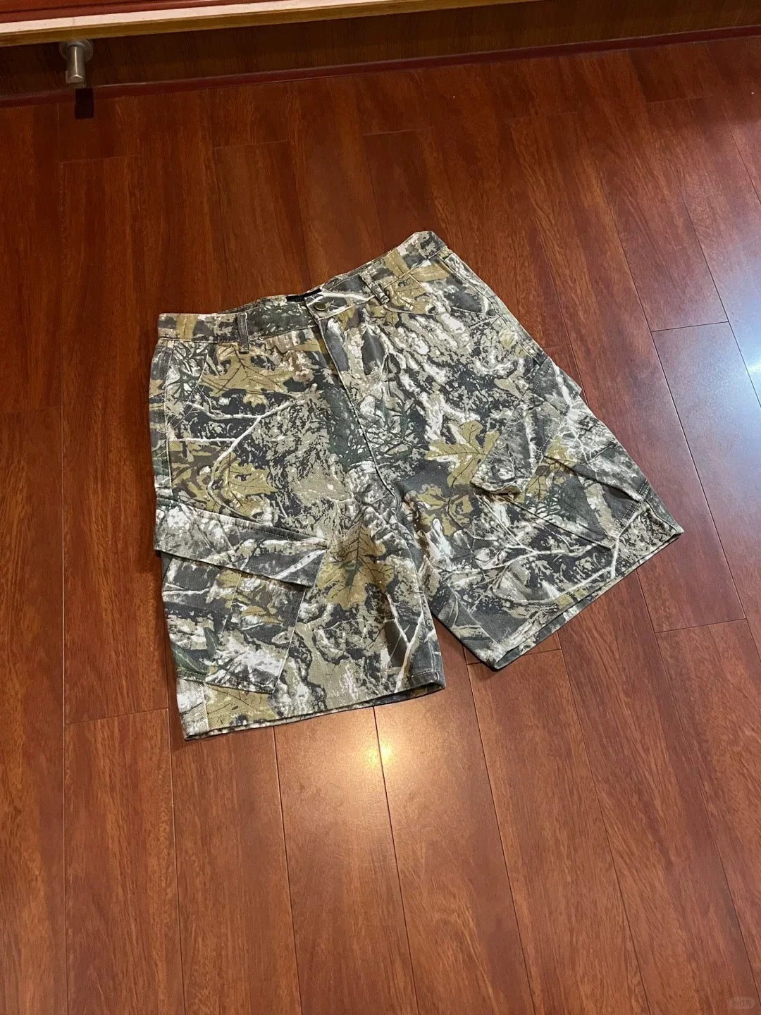 Camo Nature Jorts