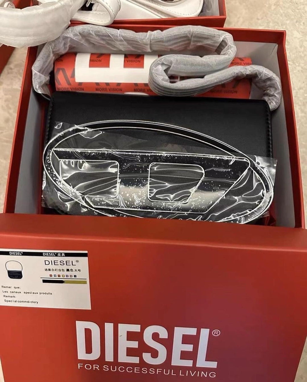 DIESEL Shoulder Bags