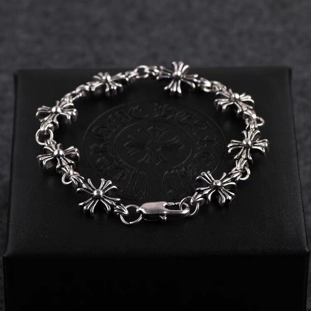 Chroṁe Hearts Floral Bracelet