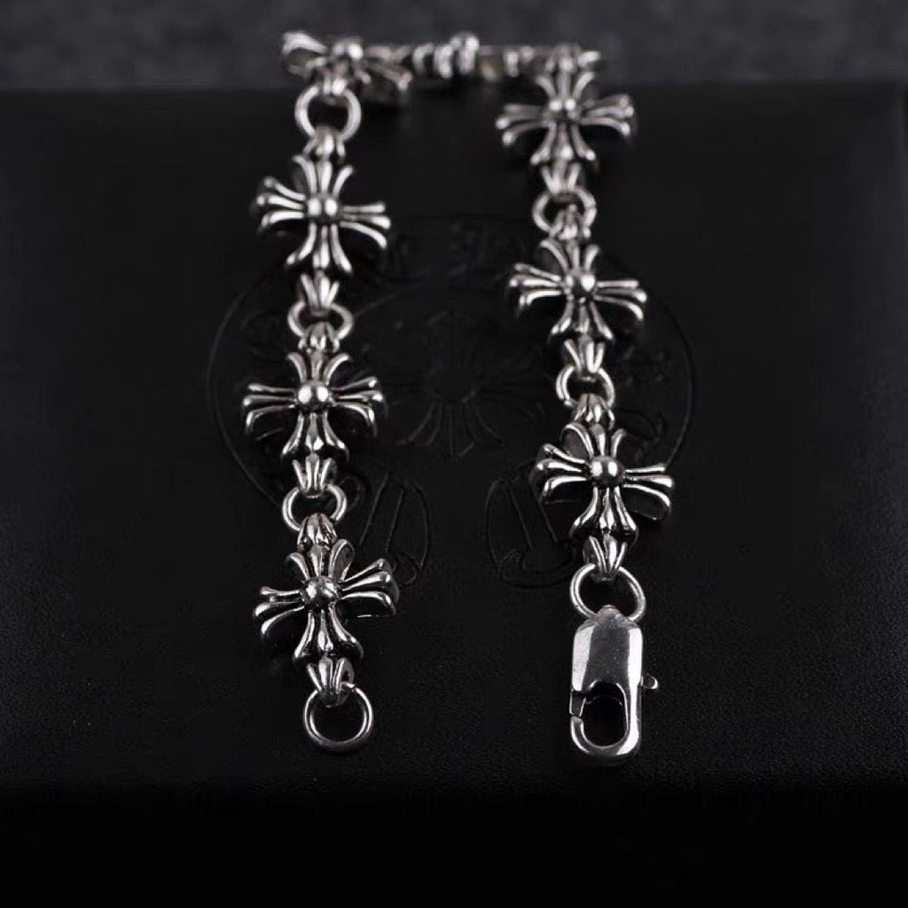 Chroṁe Hearts Floral Bracelet