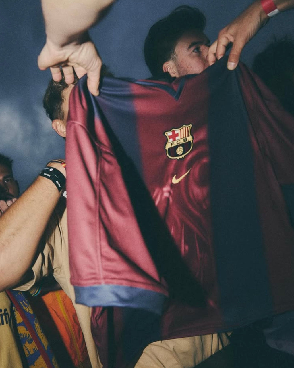 TRAVIS SCOTT X NIKE X FC BARCELONA RETRO HOME SKELETON JERSEY