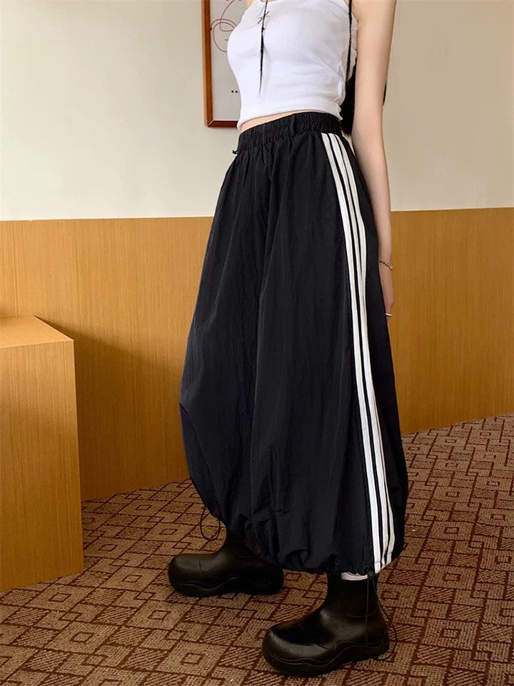 Triple Line Cargo Skirt